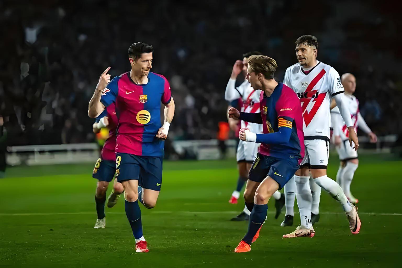 西班牙人主场大胜,豪取三分 西班牙人主场大胜,豪取三分