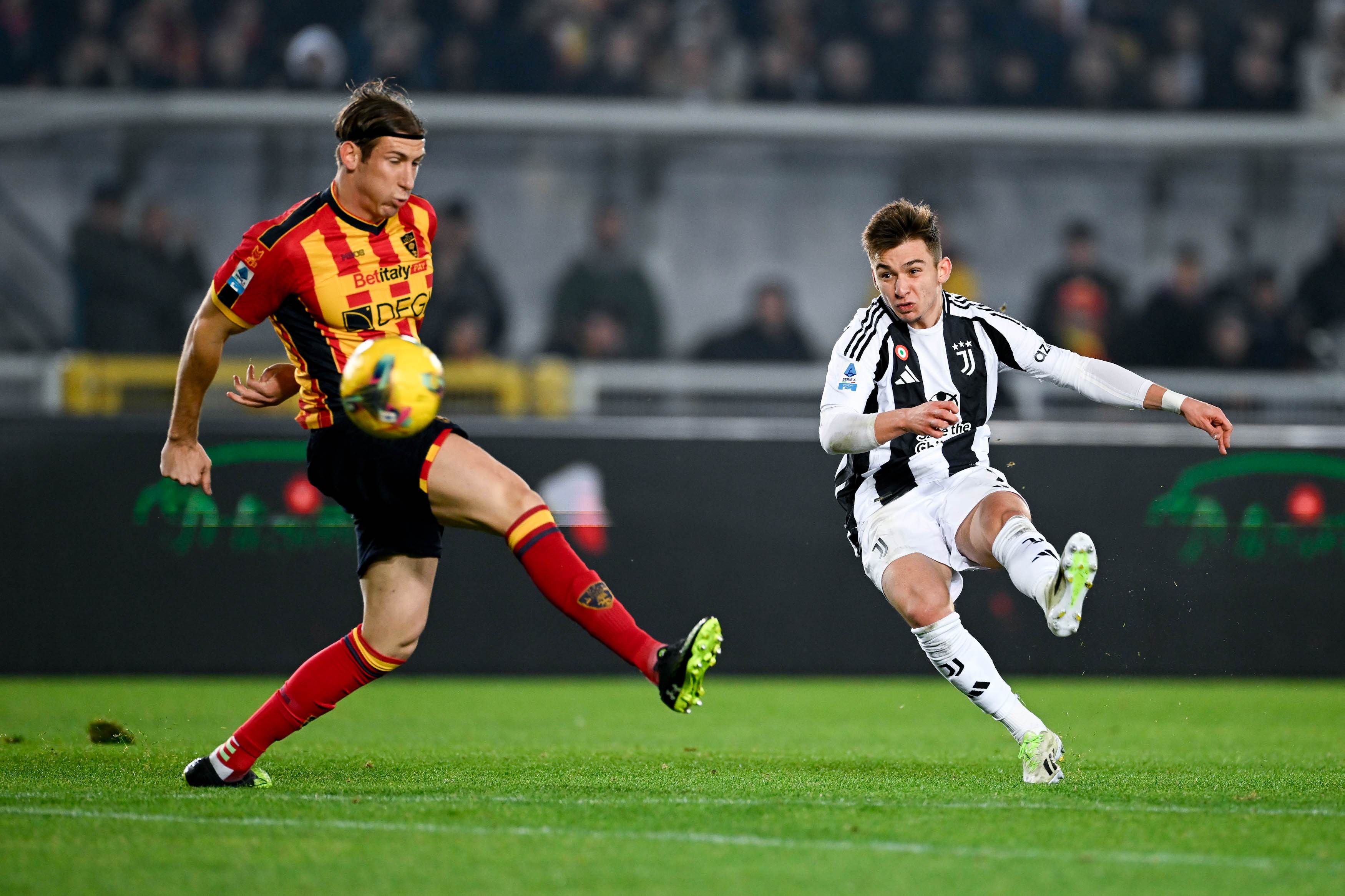 尤文图斯主场逆转莱切,继续保持不败势头的简单介绍 尤文图斯主场逆转莱切,继续保持不败势头的简单介绍