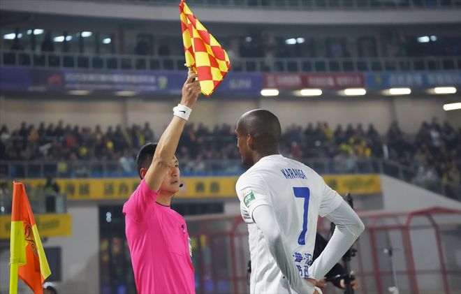 包含球员体能保持在高水平,频繁上演进球的词条 包含球员体能保持在高水平,频繁上演进球的词条