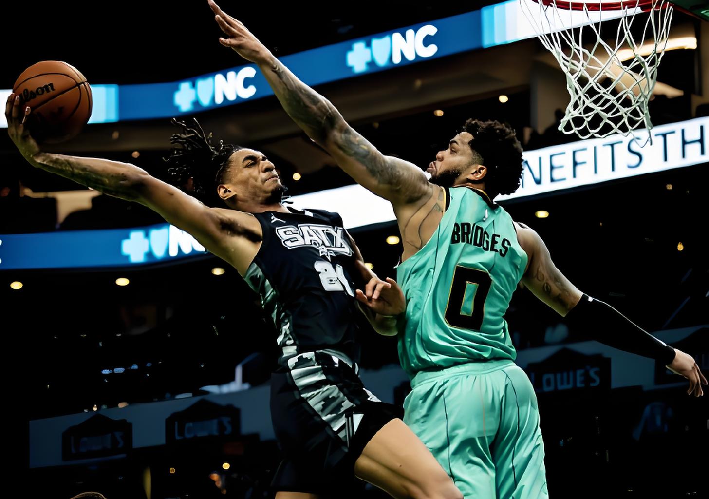 黄蜂主场不敌马刺,遭遇三连败的简单介绍 黄蜂主场不敌马刺,遭遇三连败的简单介绍