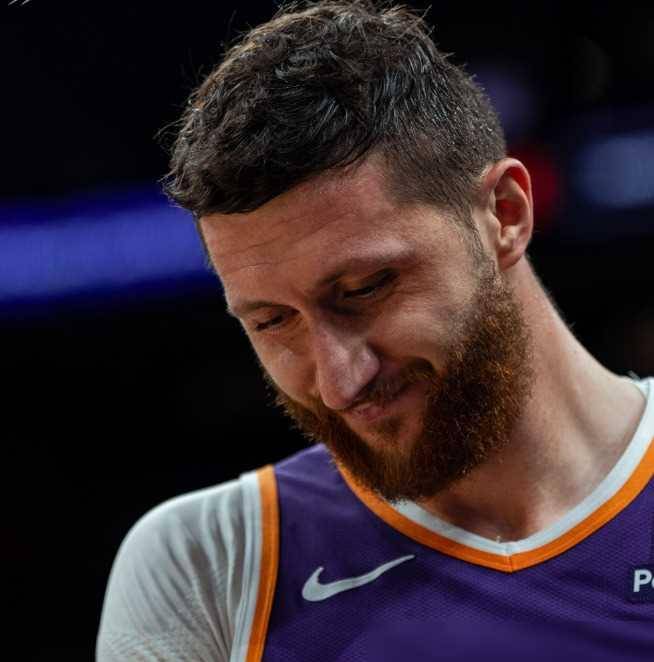 骑士逆转太阳,客场战胜强劲对手展现实力的简单介绍 骑士逆转太阳,客场战胜强劲对手展现实力的简单介绍