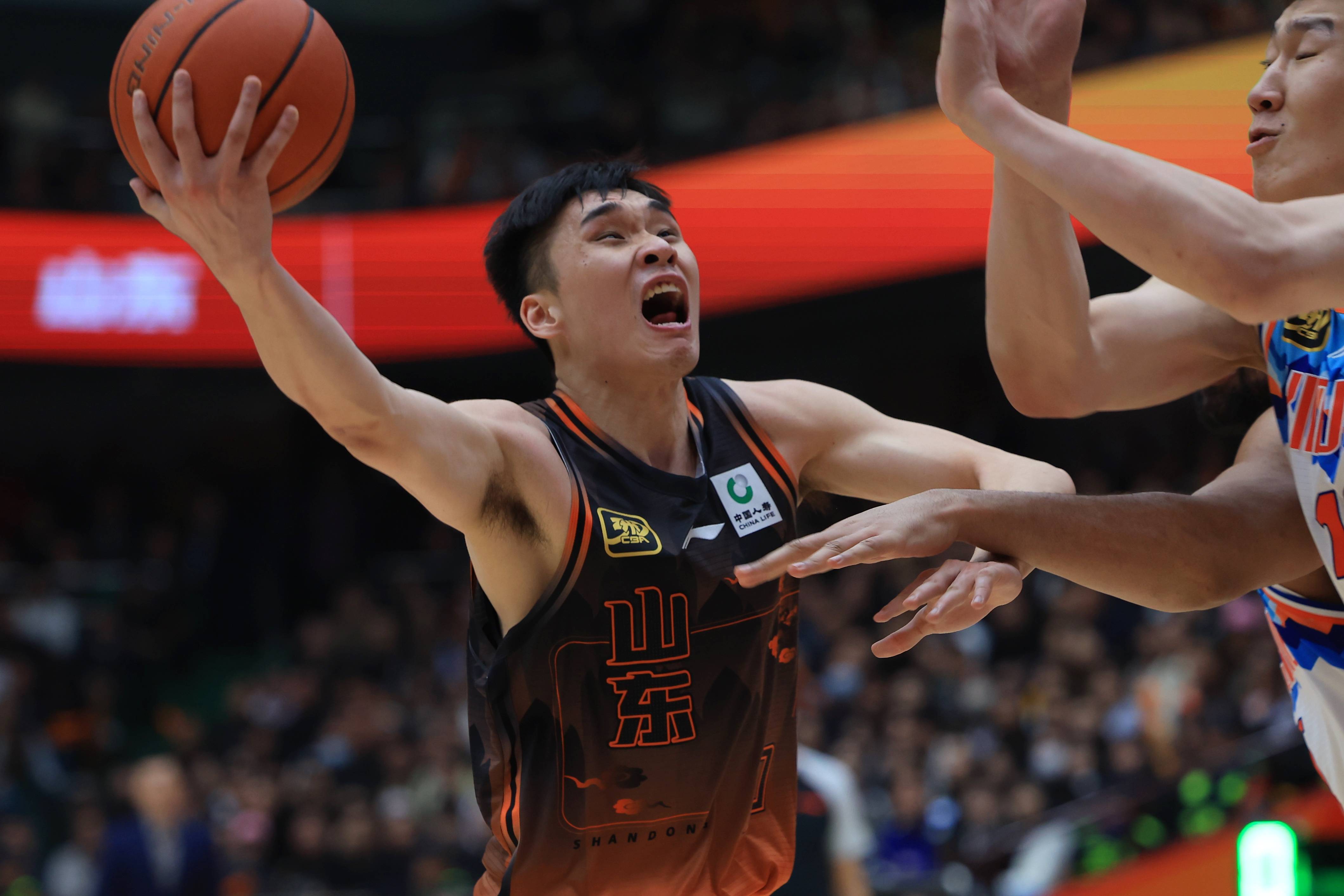 爱游戏中国官网-新疆队在主场比赛中实现大胜