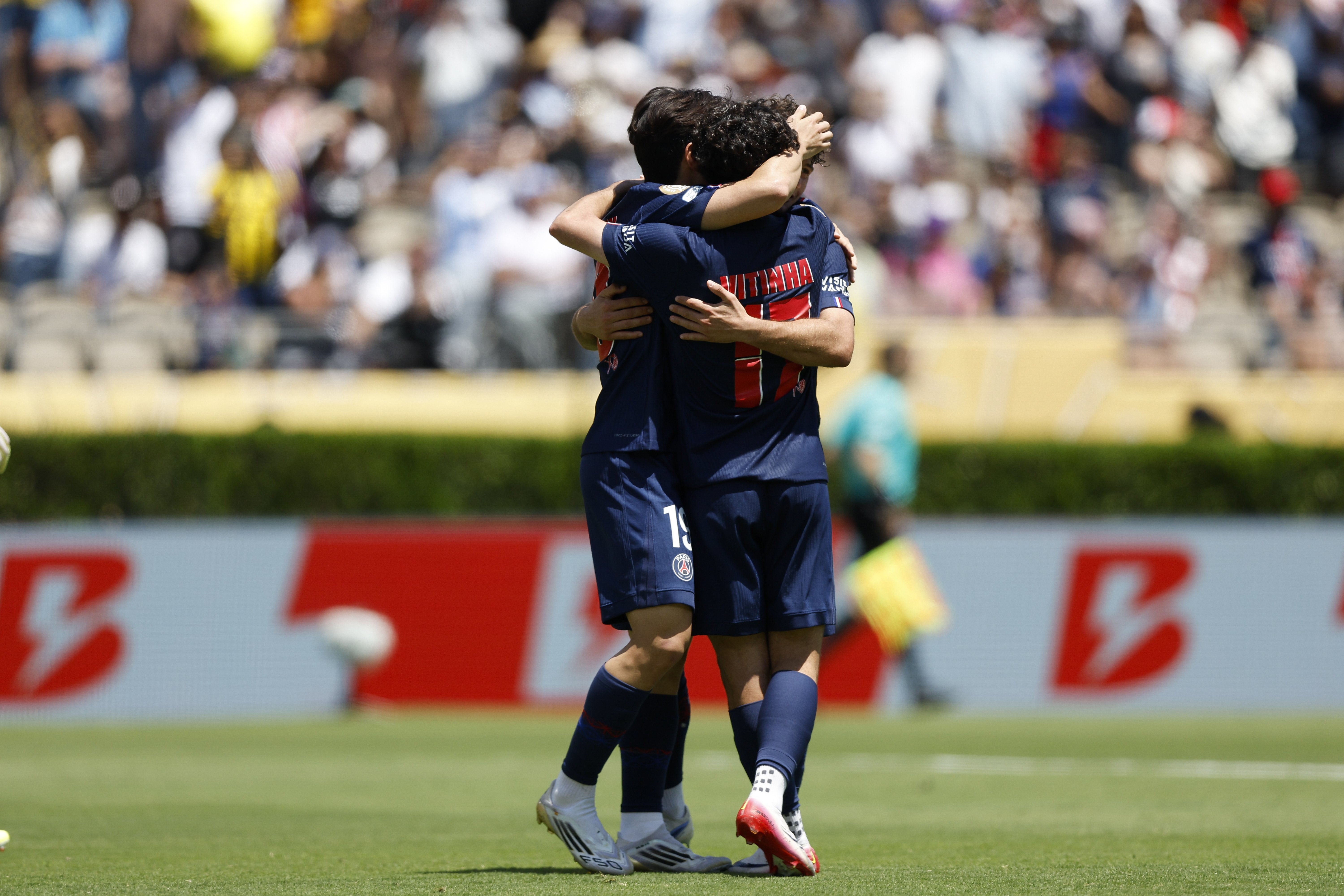 巴黎圣日耳曼胜利,国内足球联赛最新战况的简单介绍 巴黎圣日耳曼胜利,国内足球联赛最新战况的简单介绍