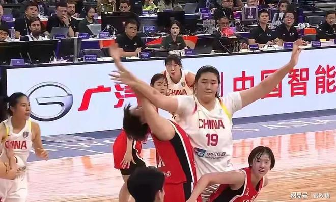 谢菲联主场大败，教练组需为失利负责的简单介绍