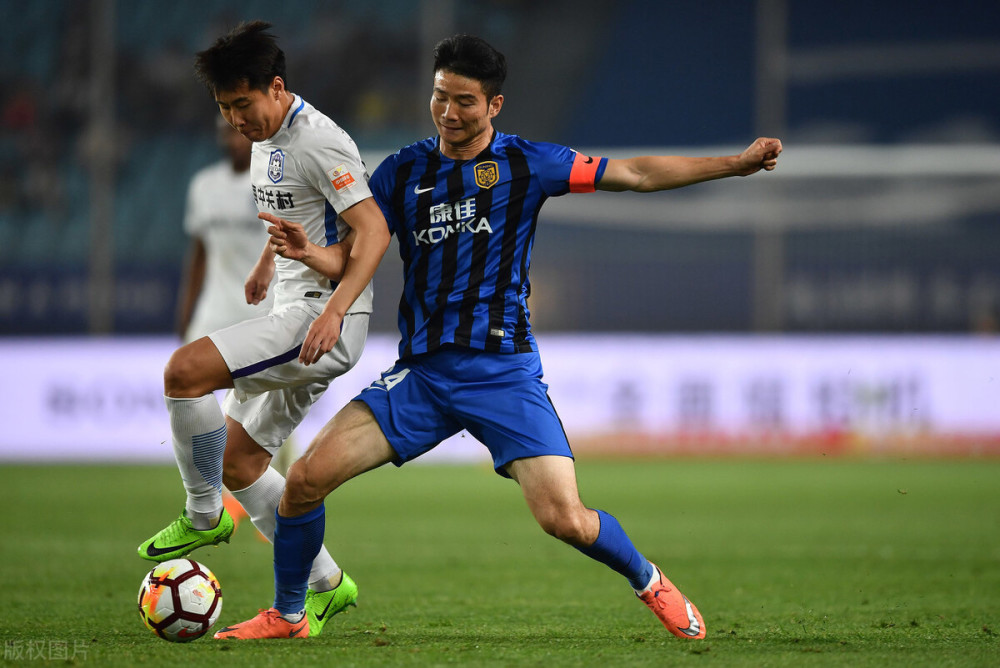 爱游戏官网-包含爵士队队员多面手统治比赛现场的词条