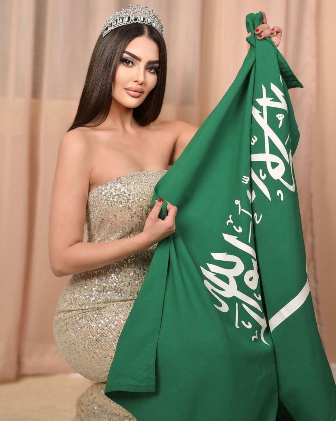 沙特阿拉伯队人事大调整,挑战新篇章的简单介绍 沙特阿拉伯队人事大调整,挑战新篇章的简单介绍