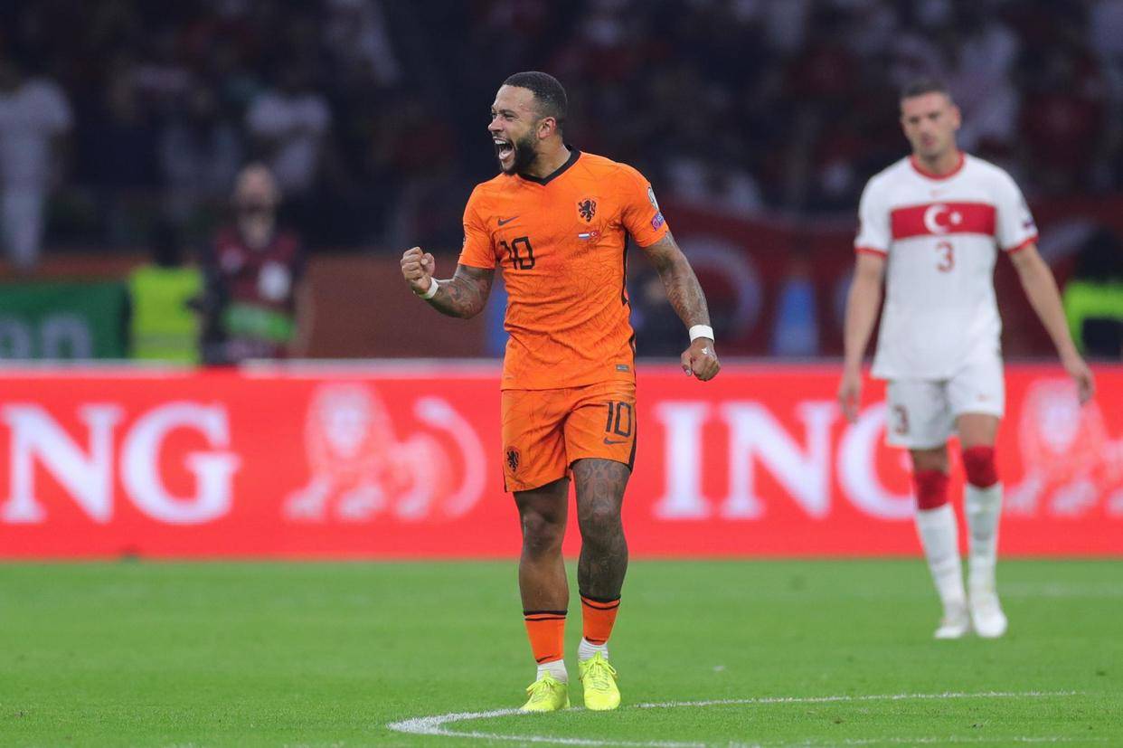 关于荷兰队战平挪威，欧预赛积分暂列榜首的信息