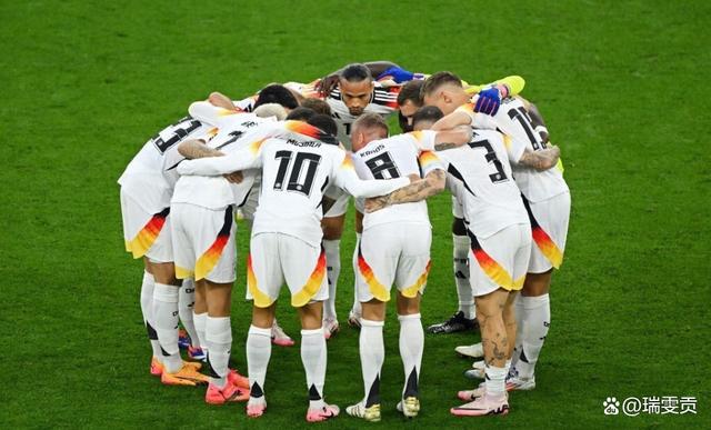 捷克队与斯洛伐克队的交锋备受瞩目 捷克队与斯洛伐克队的交锋备受瞩目