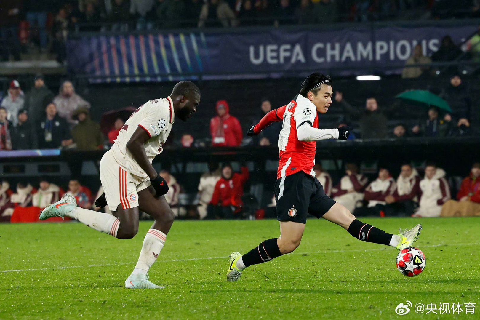 精准传中破门巧妙助球队取胜 精准传中破门巧妙助球队取胜