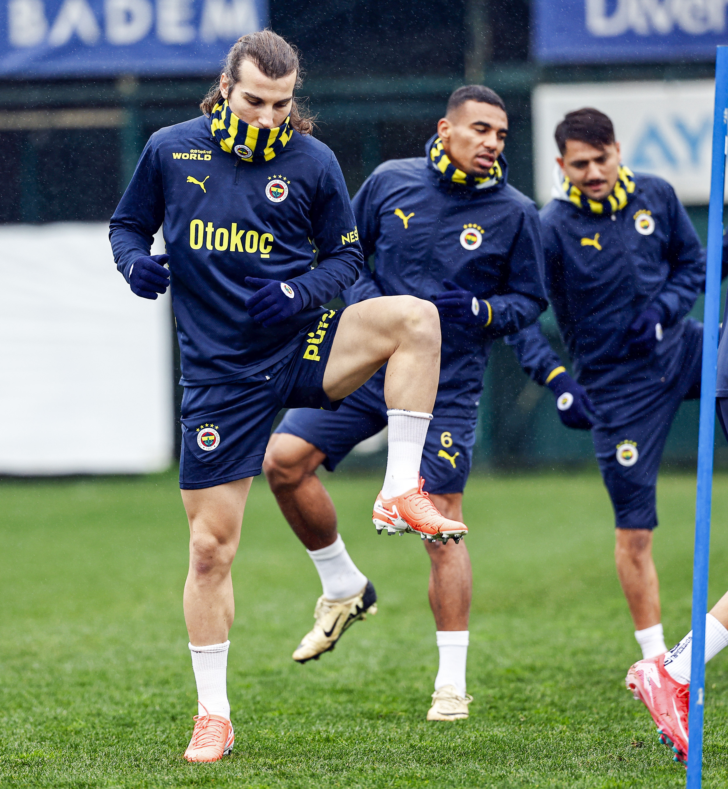 爱游戏在线-明星球员受伤缺席，球队战斗力大幅下降的简单介绍